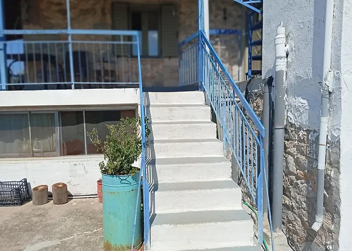 Τhe Grandma\'S House